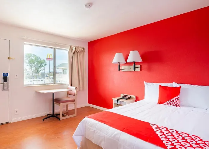 Oyo Hotel